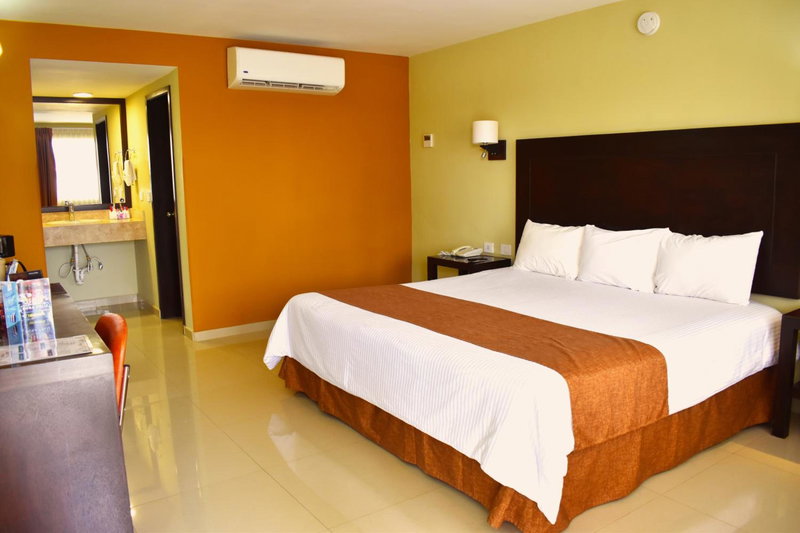 El Camino Hotel & Suites, Heroica Caborca, Mexico