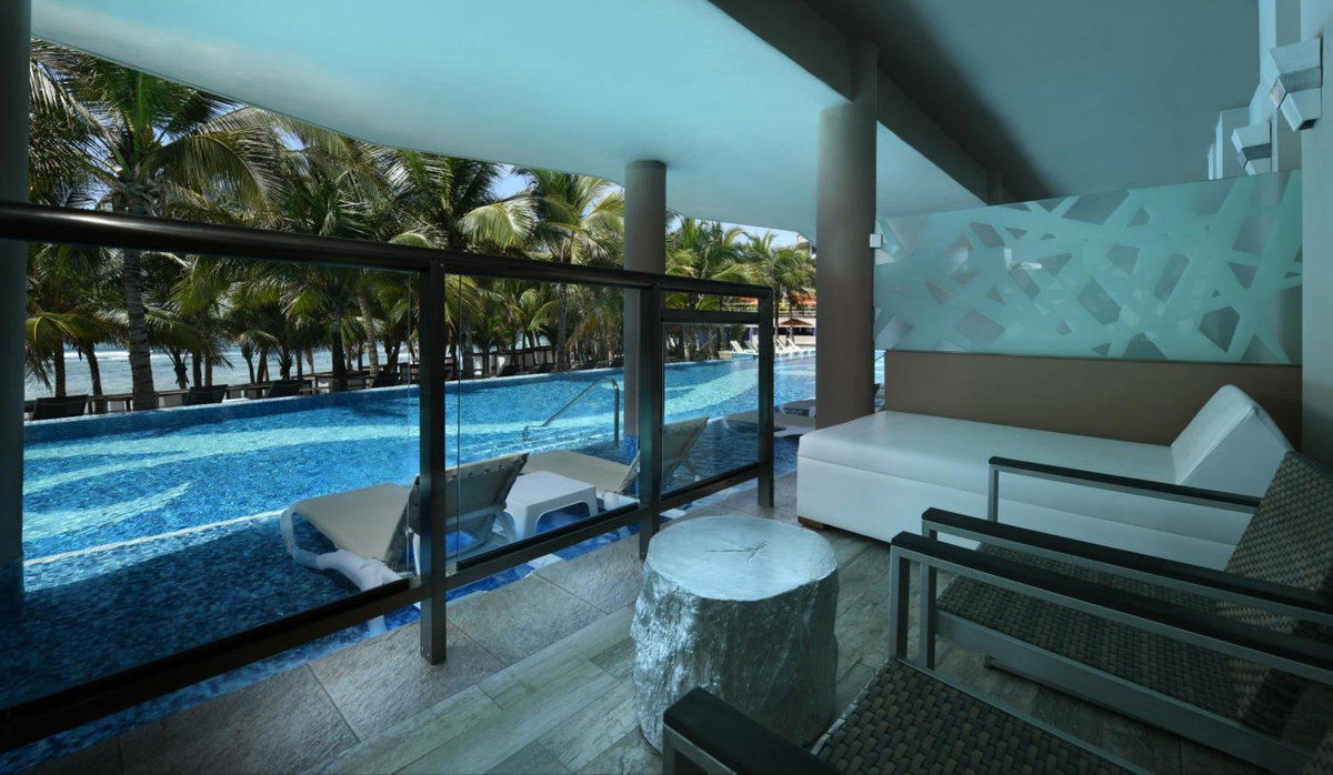 Hotel · El Dorado Seaside Suites Oceanfront, All & More Inclusive - Adults Only, Akumal