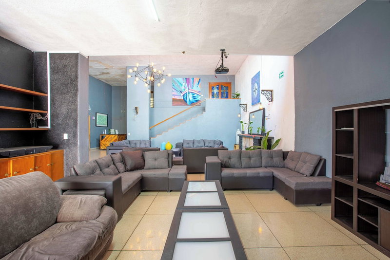 La Paz & Love Hostel, Guadalajara, Mexico