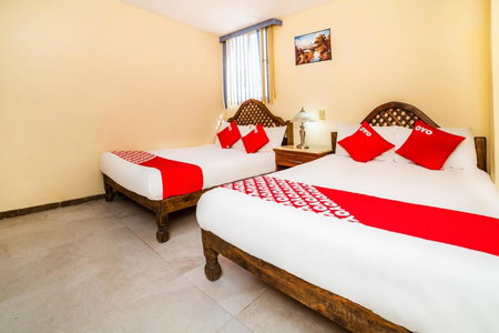OYO Hotel Bugambilia, San Luis Potosí, San Luis Potosí, Mexico