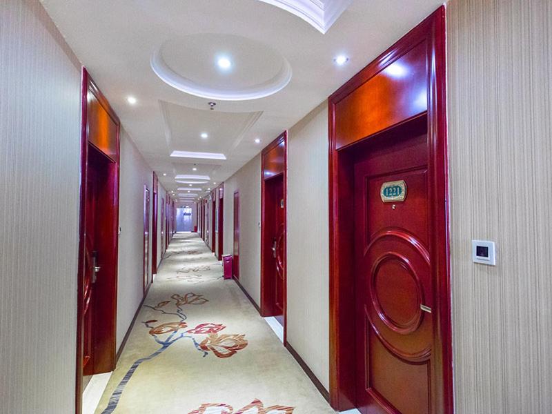 Vienna International Hotel Shenzhen Songgang Wanzhao Square, Shenzhen, China