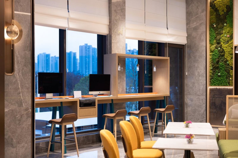 Home2 Suites by Hilton Guiyang GuanShanHu HuiZhanCheng, Guiyang, China