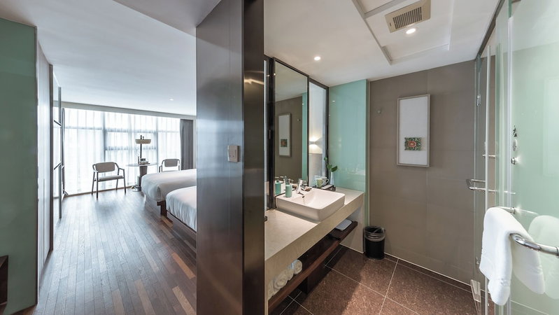 Pagoda Hotel Hangzhou West Lake Wulin, Hangzhou, China