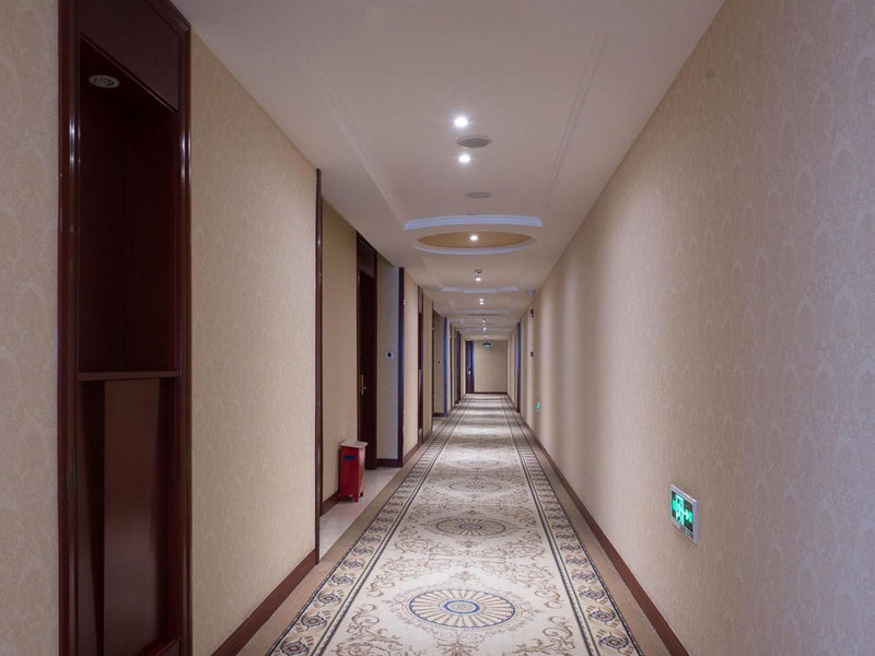 Vienna Hotel Shanghai Hongqiao Airport Center, Shanghai, China