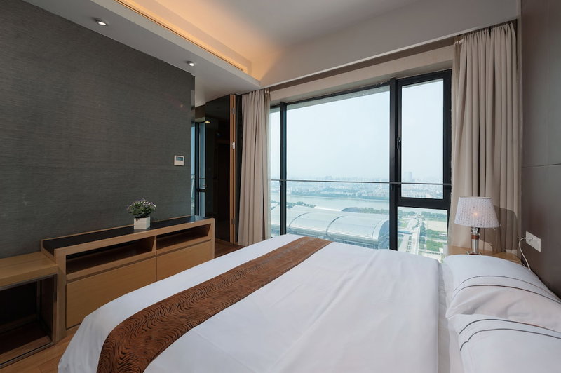 Yicheng Apartment PaZhou Poly World Center, Guangzhou, China