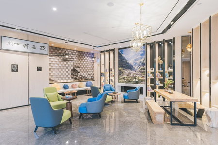 Atour Hotel Haining Leather City South Gate, Haining, China