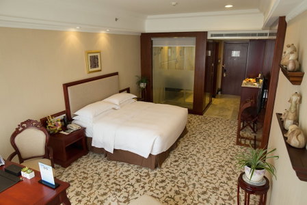 Enrichee Gloria Plaza Hotel Qingdao, Qingdao, China