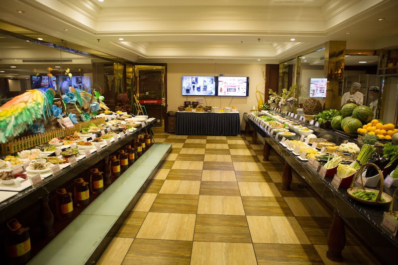 Enrichee Gloria Plaza Hotel Qingdao, Qingdao, China