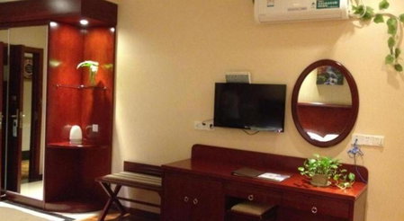GreenTree Inn Chuzhou Wandong International Car City Express Hotel, Chuzhou, China