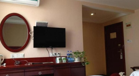 GreenTree Inn Chuzhou Wandong International Car City Express Hotel, Chuzhou, China