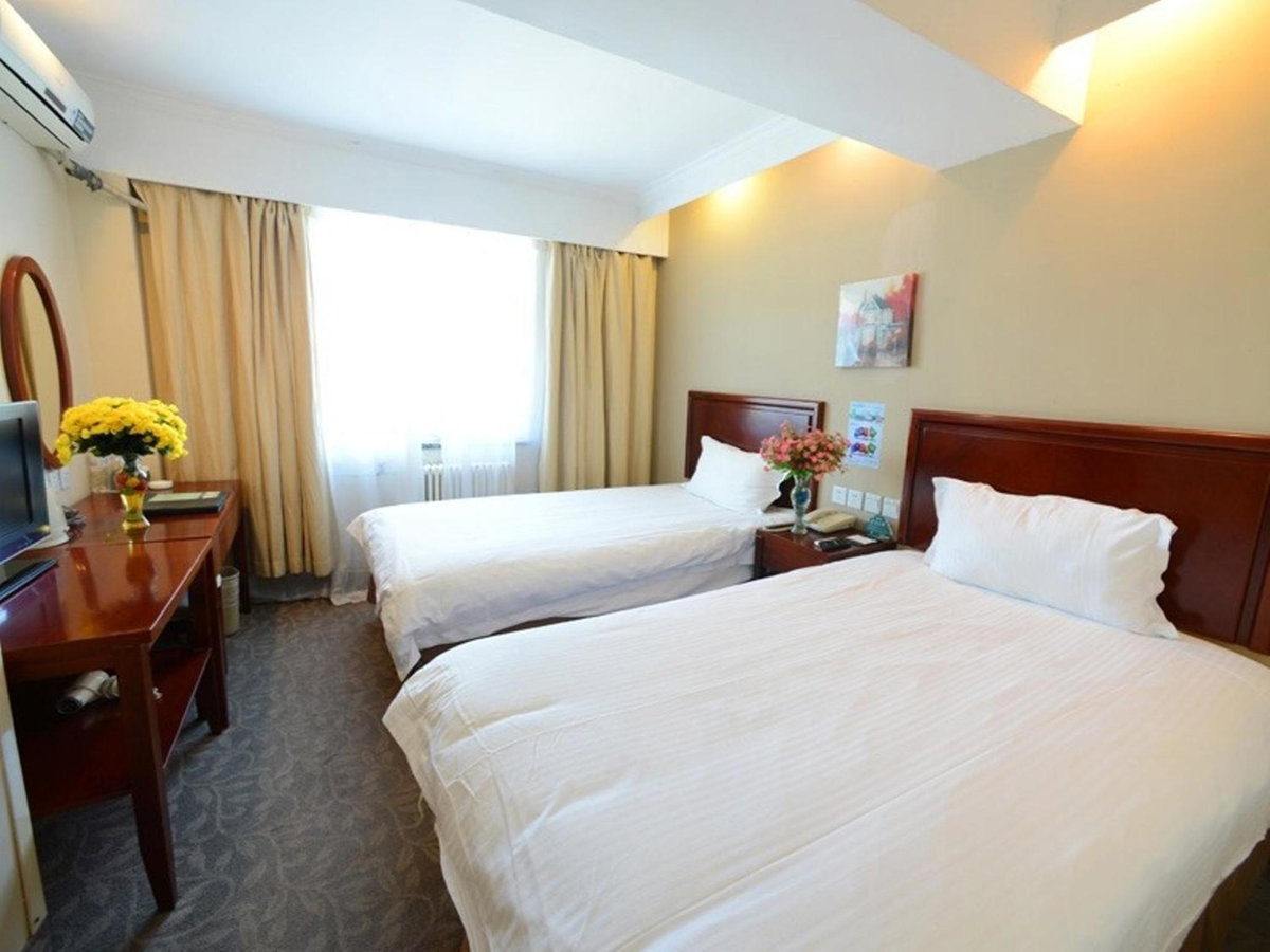 GreenTree Inn ShanDong YanTai FuShan District YongDa Street Express Hotel, 中国