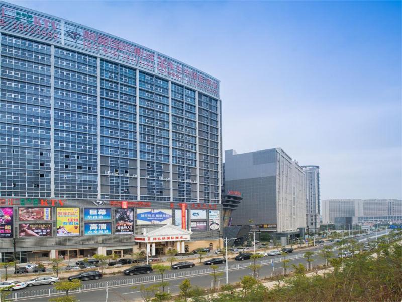 Vienna International Hotel Shenzhen Longgang Lilang, Longgang, China