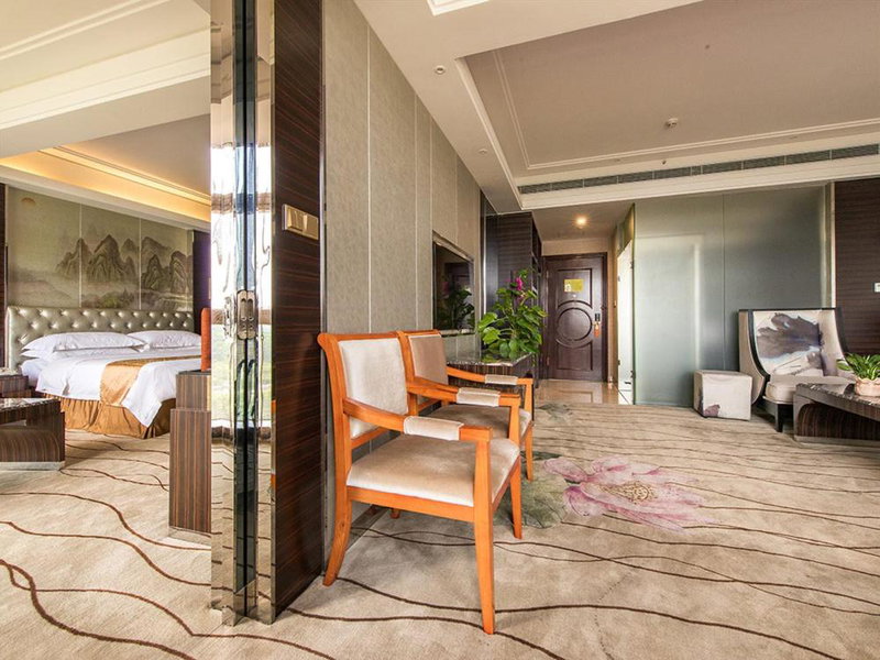 Vienna International Hotel Shenzhen Longgang Lilang, Longgang, China