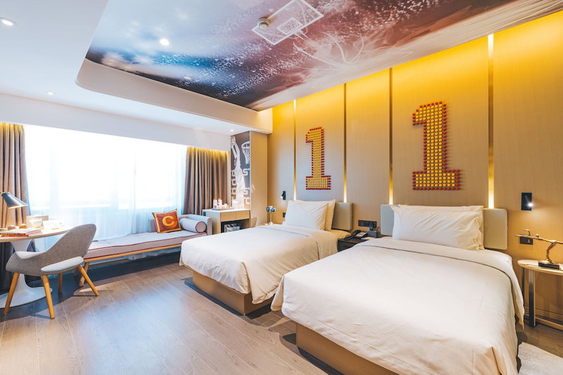 Atwell Suites Shanghai Wuning by IHG, Shanghai, China