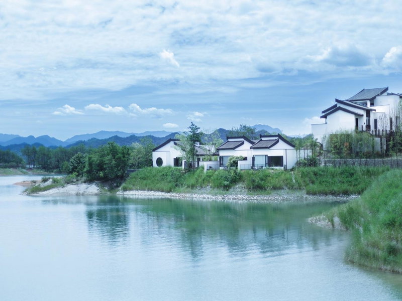 Ahn Lan Qiandaohu, Thousand Island Lake, China