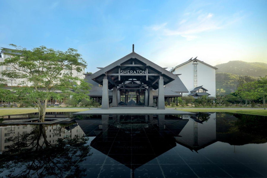 Sheraton Maoming Hot Spring Resort, Maoming, China