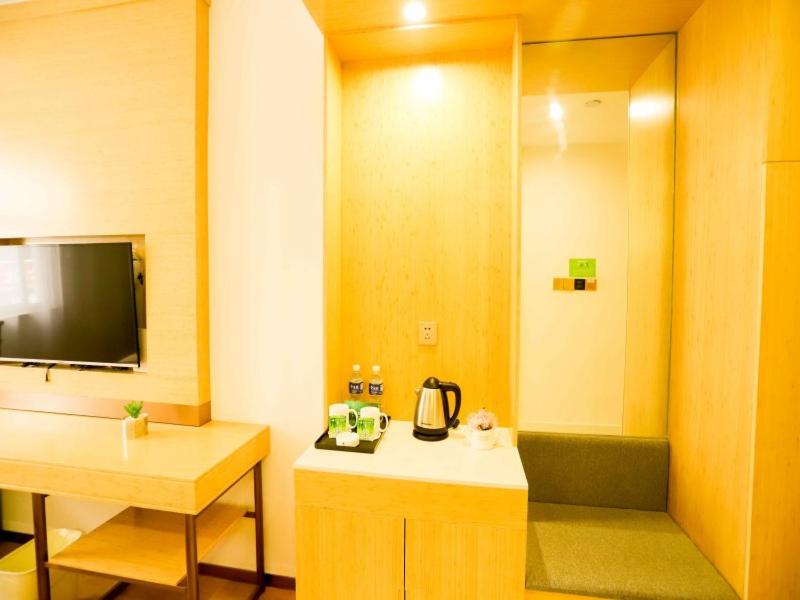 GreenTree Inn Xuzhou Economic Development Zone Da Miaozhen Business Hotel, Xuzhou, China