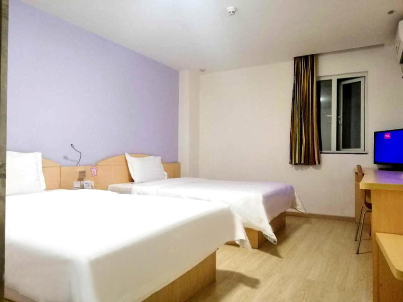 7Days Inn Shen Tech Park Subway Station Wanxiang Tiandi Branch, Shenzhen, China