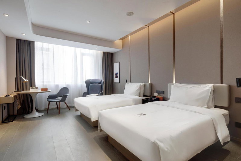 Atour Hotel Jinan High-Speed East Railway Station, Jinan, China