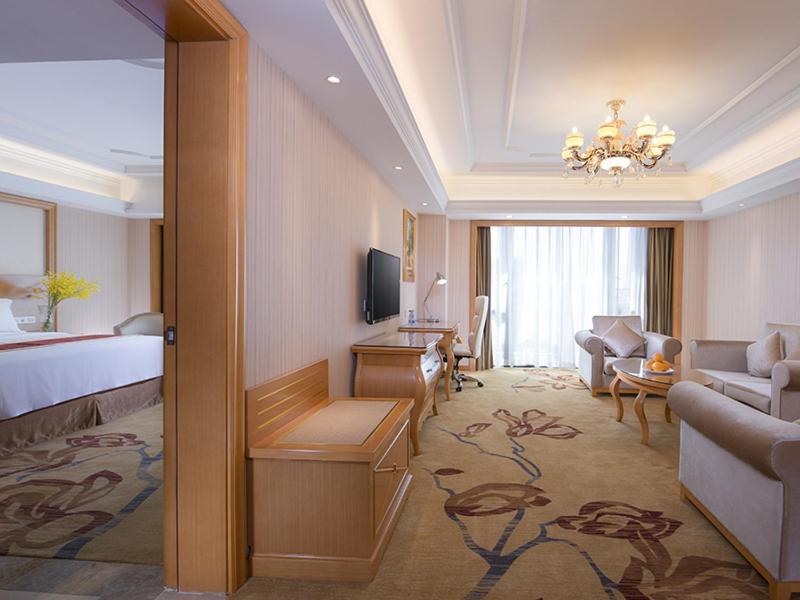Vienna International Hotel Foshan Beijiao New City Meidi Headquarter, Shunde, China