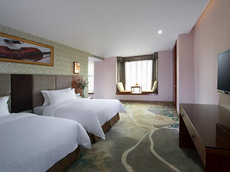 Vienna Hotel Guangdong Shanwei Feicui Bay, Shanwei, China