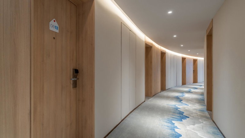 Holiday Inn Express Dalian Golden Pebble Beach by IHG, Dalian, China