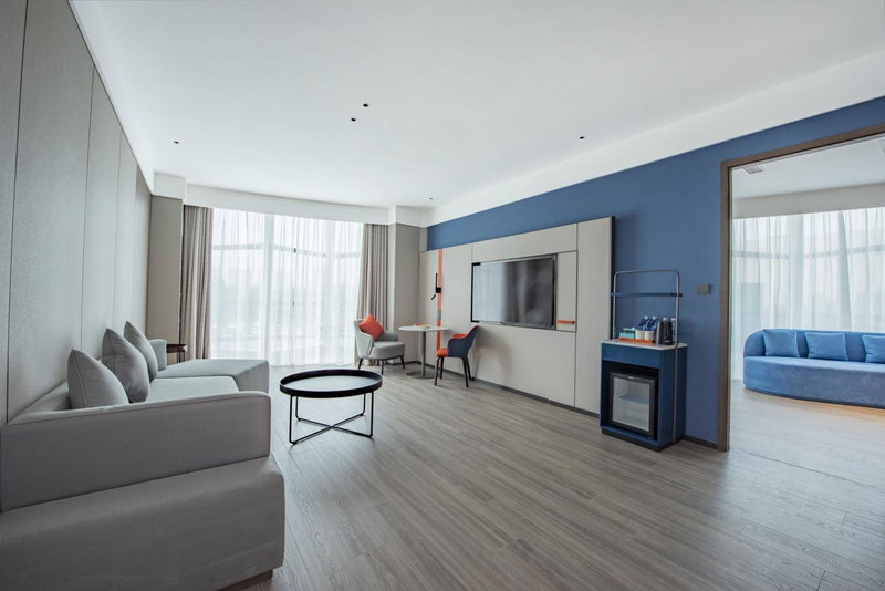 Holiday Inn Express Yinchuan Lanxi Valley Plaza by IHG, Yinchuan, China