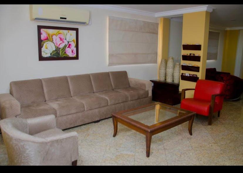 Crystal Plaza Hotel Marista, Goiânia, Brazil