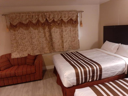 Silver Maple Motel, Haliburton, Canada