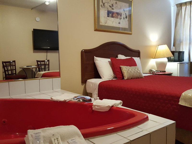Niagara Inn & Suites, Niagara Falls, Canada