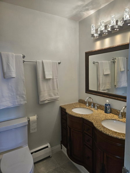 Sunflower Guest Suites, Summerside, Canada