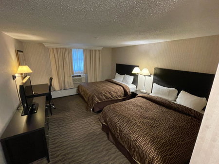 Almac Hotel, Lac La Biche, Canada