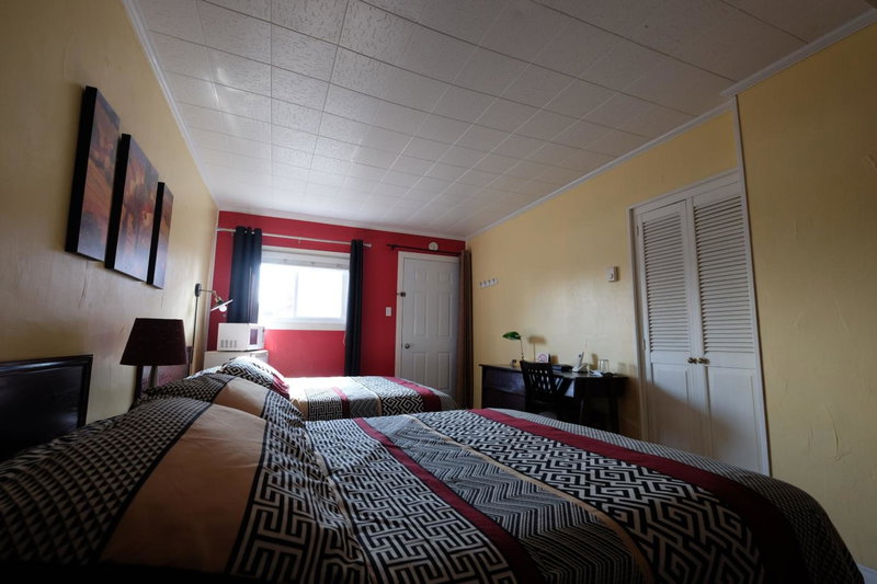 Motel Canadien, Trois-Rivières, Canada