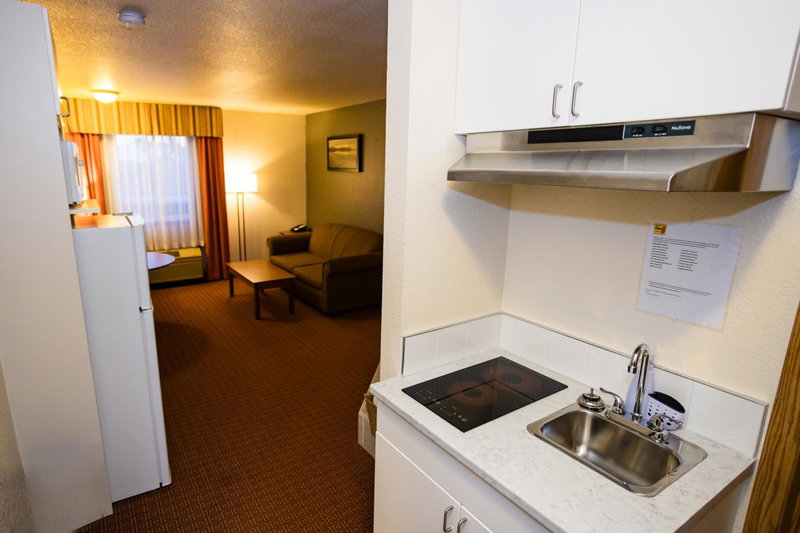 Super 8 by Wyndham Drayton Valley, Drayton Valley, Canada