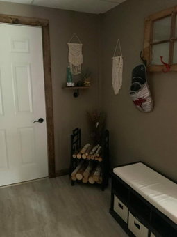 Suite in the Bush-Private Apartment, Bancroft, Canada
