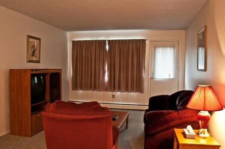 Misty Mountain Inn & Suites, Grande Cache, Canada