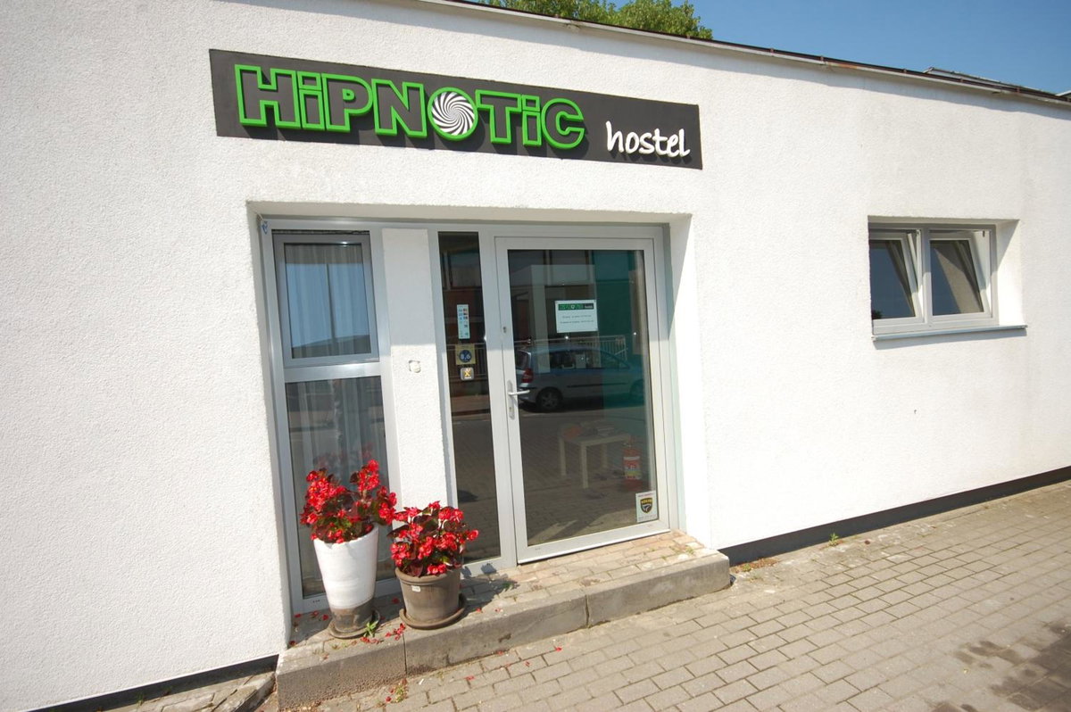 Hipnotic B&B, Polen
