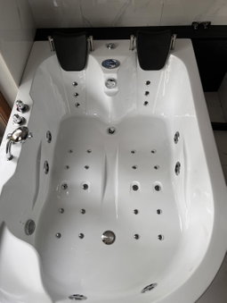 Jacuzzi Rakowicka Top Apartments, Kraków, Poland