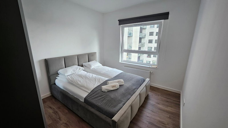 APARTAMENT BUŁGARSKA 60m2-3 POKOJE-PIĘKNY WIDOK-13 PIĘTRO 24H CHECK IN, Poznań, Poland