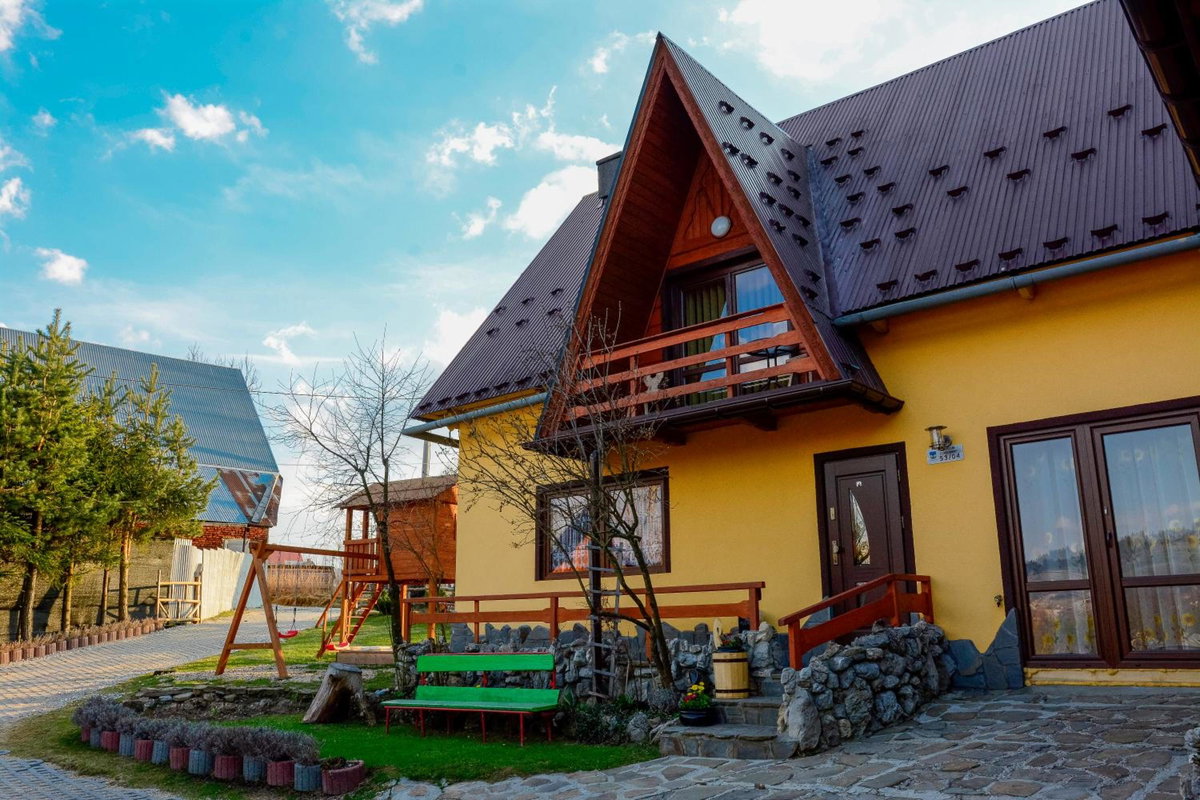 Hotel · Domek Koniec Świata, Dzianisz
