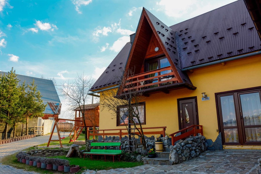 Domek Koniec Świata, Dzianisz, Poland