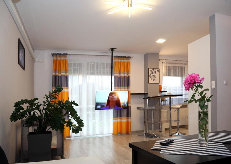 Apartamenty Uniejow "prywatne kapiele termalne", Uniejow, Poland