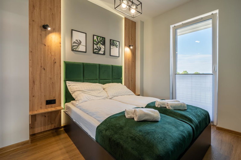 Apartament No 34 Green - Holiday Home Zator, Zator, Poland
