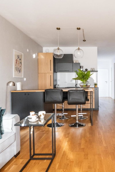 Krucza Apartment ~ Self check-in 24h ~ Parking and Lift, Wrocław, Poland