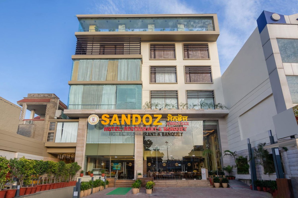 Hotel · Sandoz Amritsar near Golden Temple - Free Drop Available, Amritsar