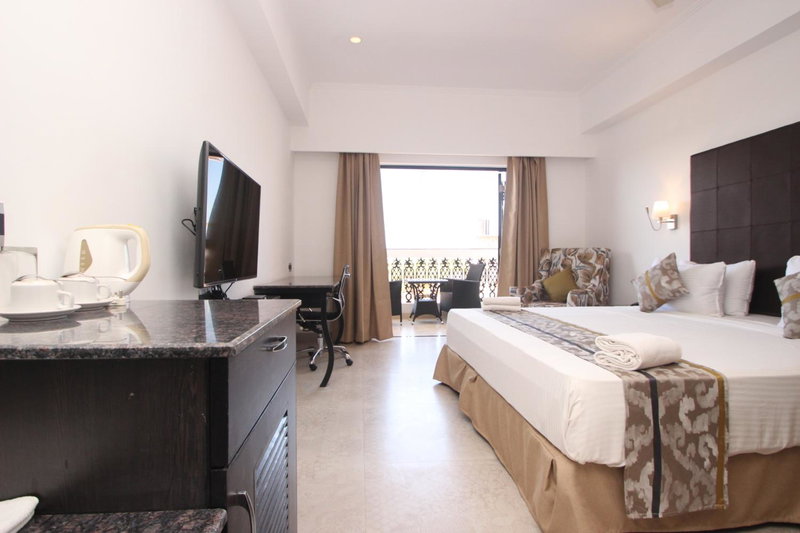 Silver Sands Serenity Resort, Candolim, Candolim, India