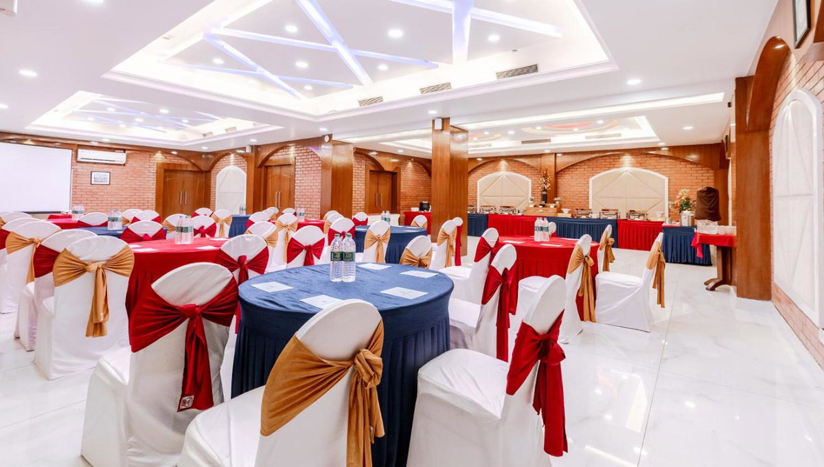 SFO Hotel and Suites, Inde