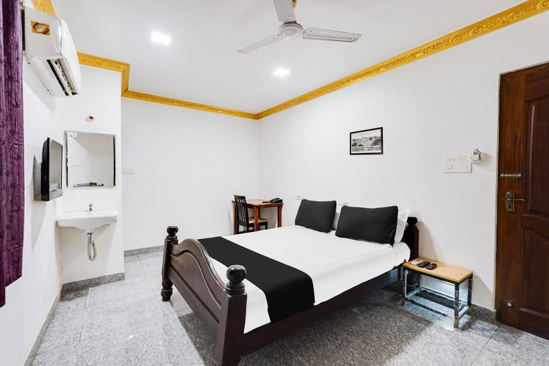 Hotel O White Town Formerly Seascape Residency, Puducherry, India