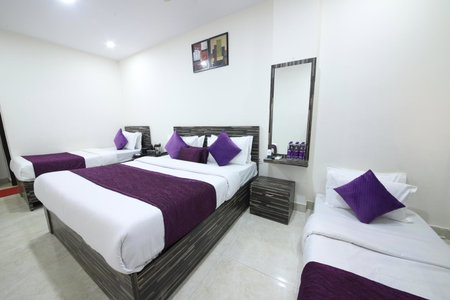 Perfectstayz Value Dwarkesh - Hotel Near Haridwar Railway station, Haridwār, India