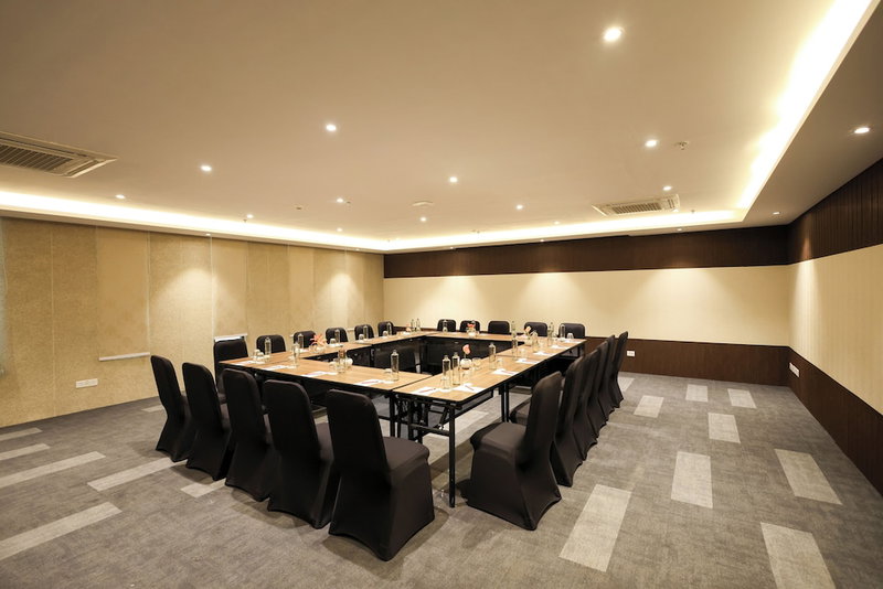 Rhythm Gurugram, Hotel & Suites, Sohna Road, Gurugram, India